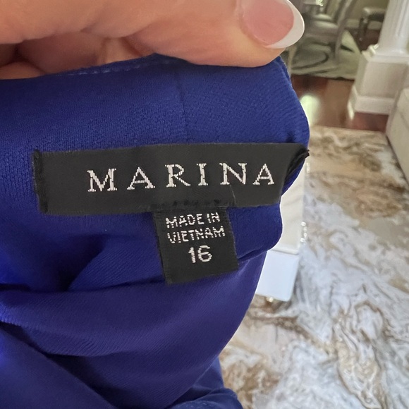 Women’s dress - Picture 4 of 5